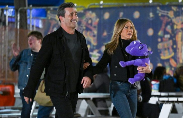 Jennifer Aniston and Jon Hamm in "The Morning Show"